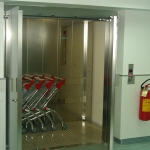 thang tải thực phẩm